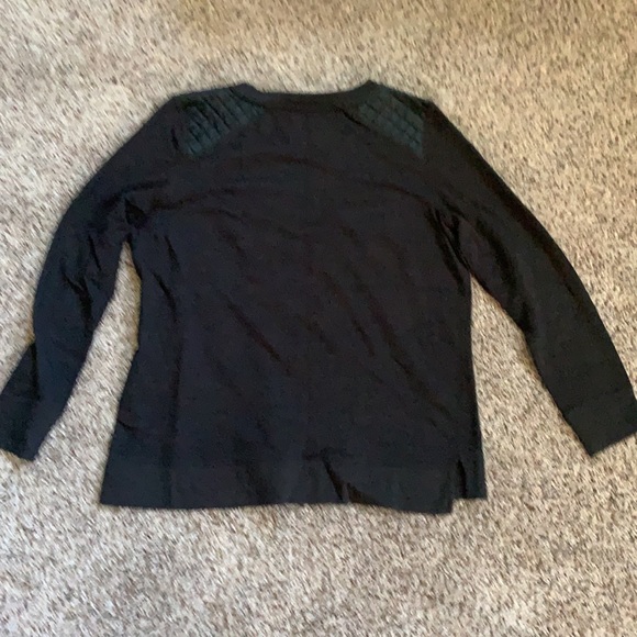 Calvin Klein sweatshirt - Picture 2 of 2